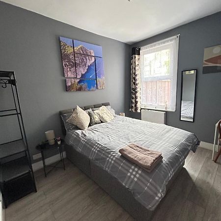 Hatton Homes: Tottenham London Exterior foto