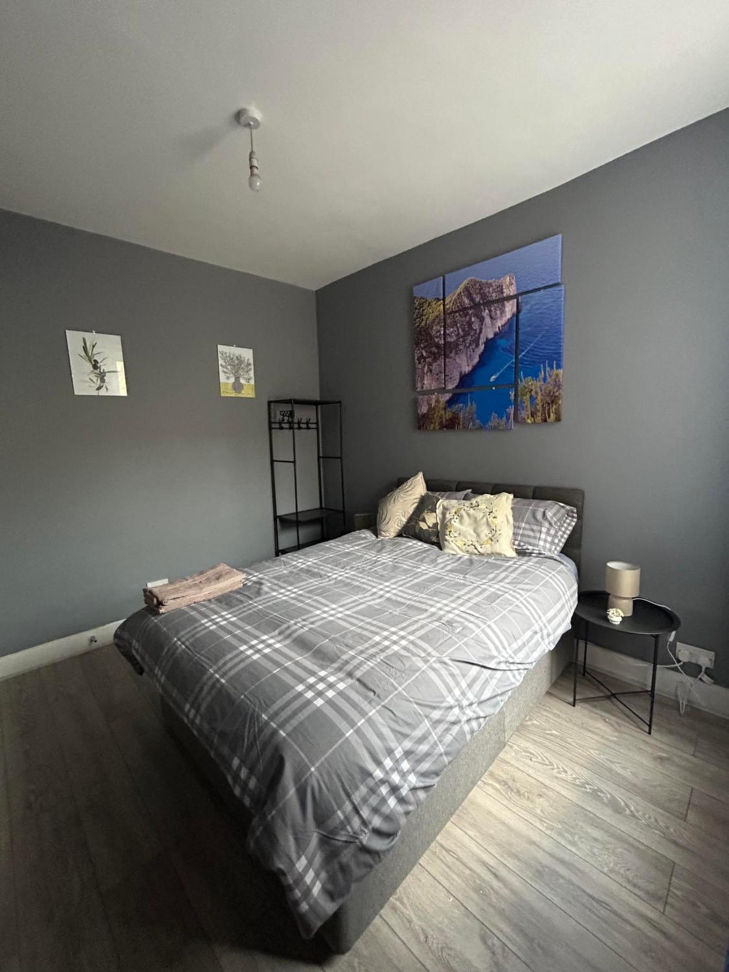 Hatton Homes: Tottenham London Exterior foto