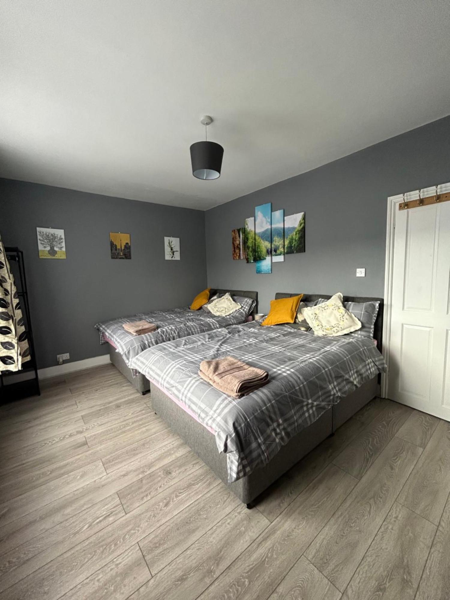 Hatton Homes: Tottenham London Exterior foto