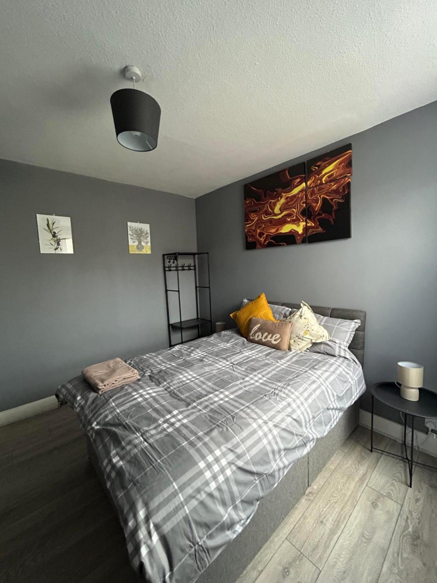 Hatton Homes: Tottenham London Exterior foto